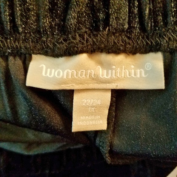 Woman Within Black Crushed Velvet Maxi Skirt Size 22/24 (1X) - Picture 4 of 5